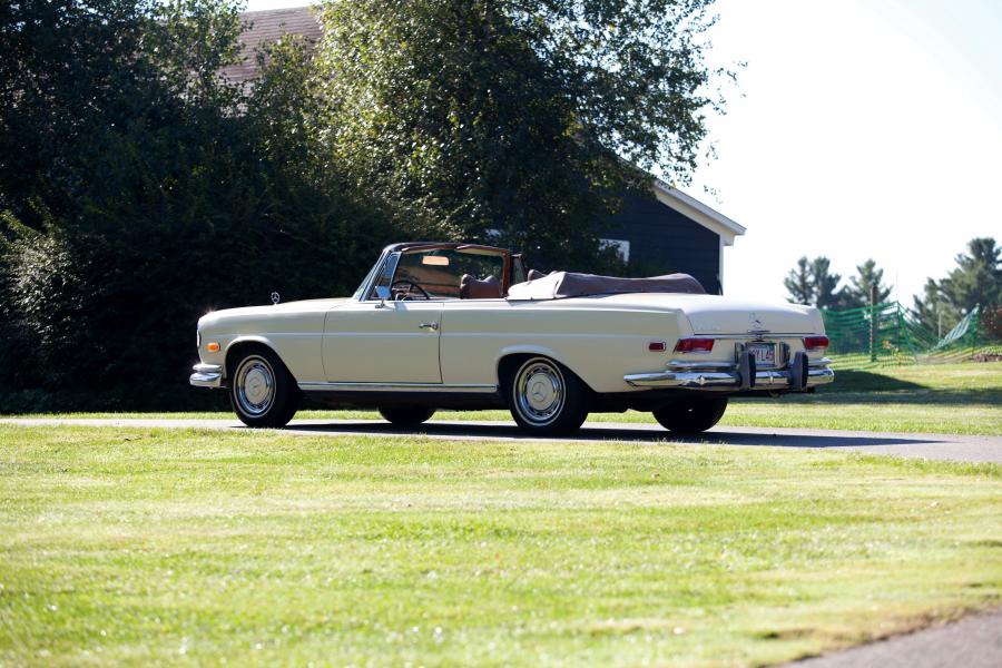  Mercedes-Benz 280 SE Cabriolet 1967 года  (US) (фото 8 из 14)